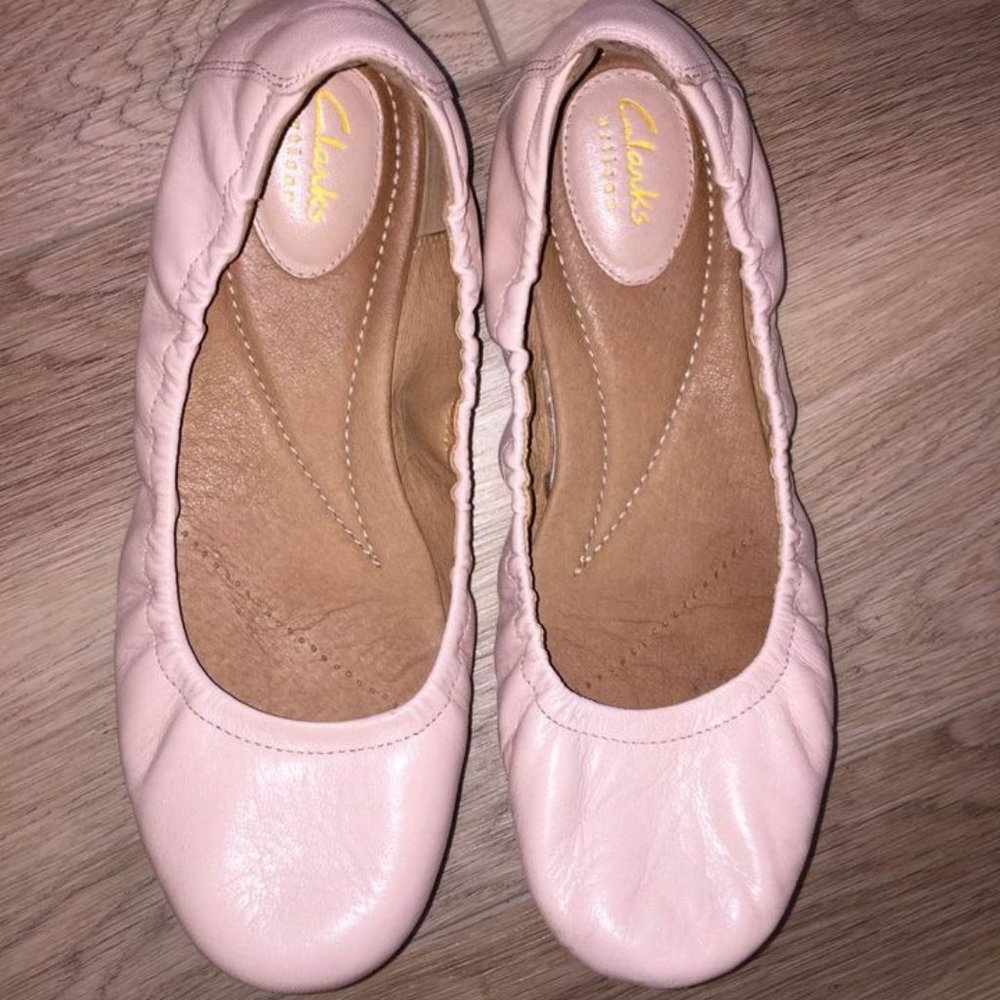 Clarks Pink Flats